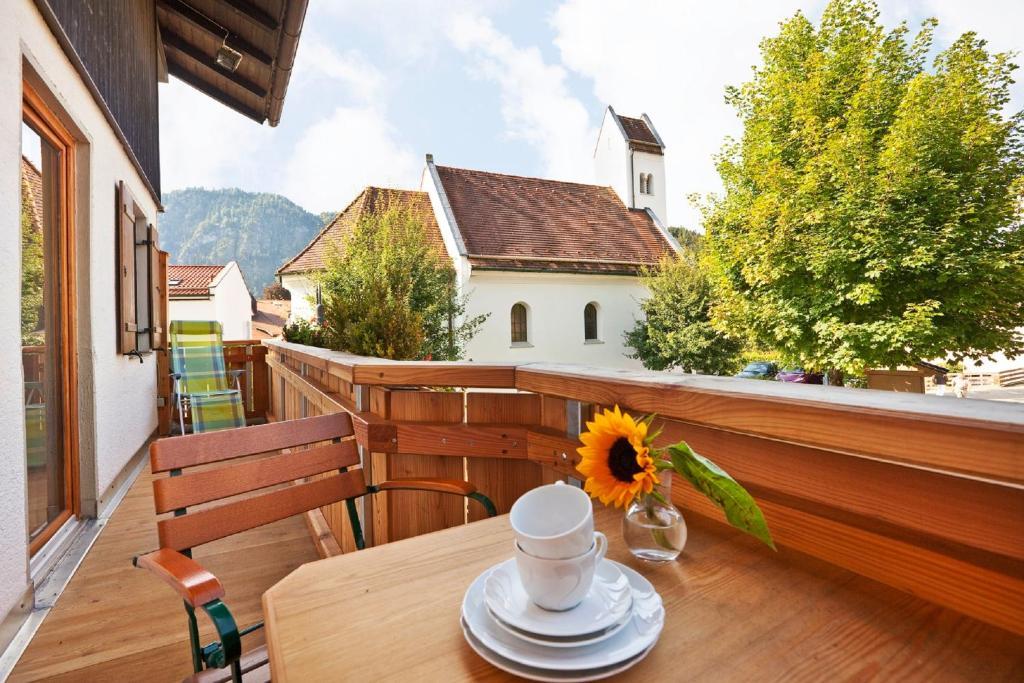 Hotel Restaurant Frühlingsgarten Füssen Exterior foto